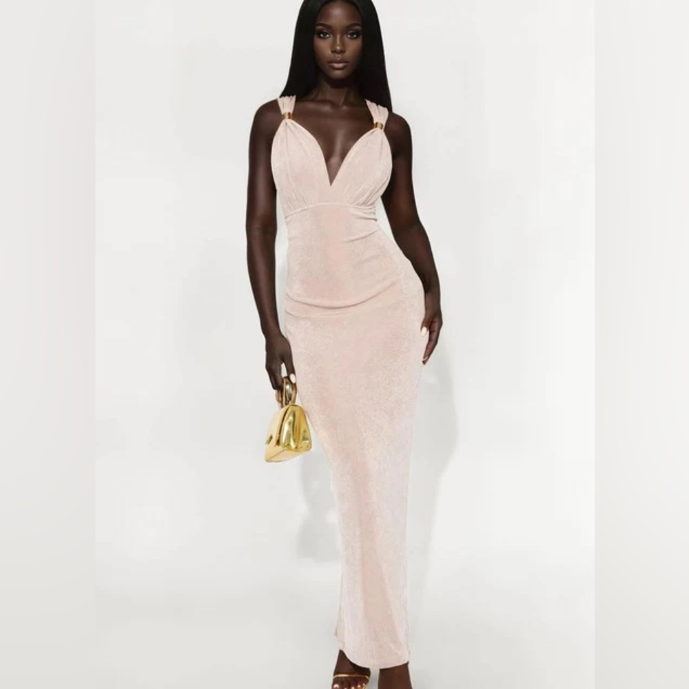 Lynda Slinky Maxi Dress NEW 🏷️